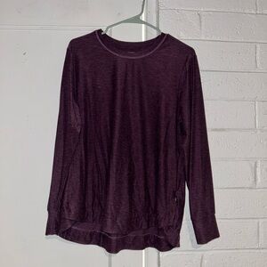 Skechers Long Sleeve Loose Fit Athletic Top